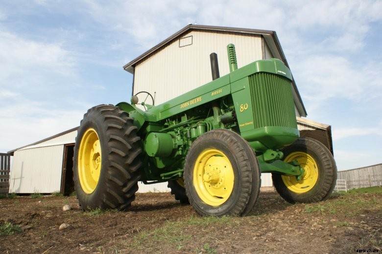 Deere's Pioneer Diesel1 Deere’s Diesel Pioneer